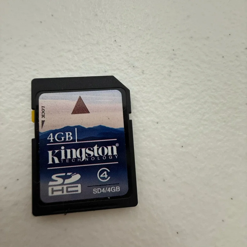 Kingston 4GB SDHC Class 4 Memory‎ Card SD4/4GB Secure Digital High Capacity